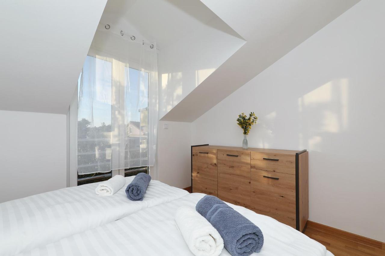 Apartments Oliva Vrsi Kültér fotó