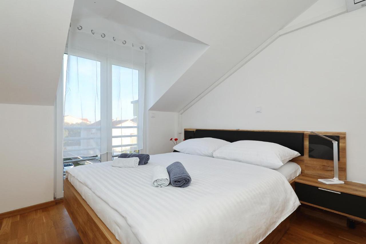 Apartments Oliva Vrsi Kültér fotó