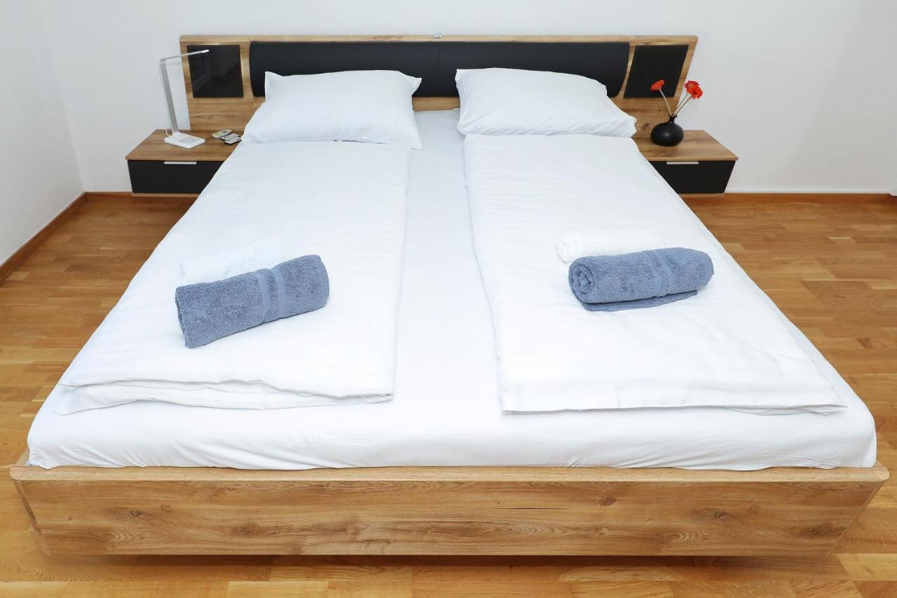 Apartments Oliva Vrsi Kültér fotó