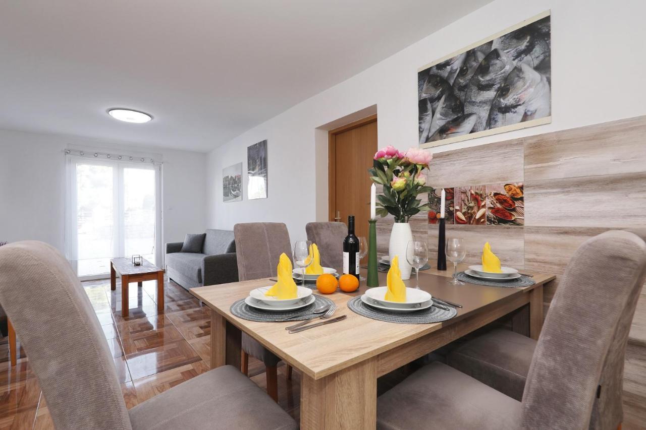 Apartments Oliva Vrsi Kültér fotó
