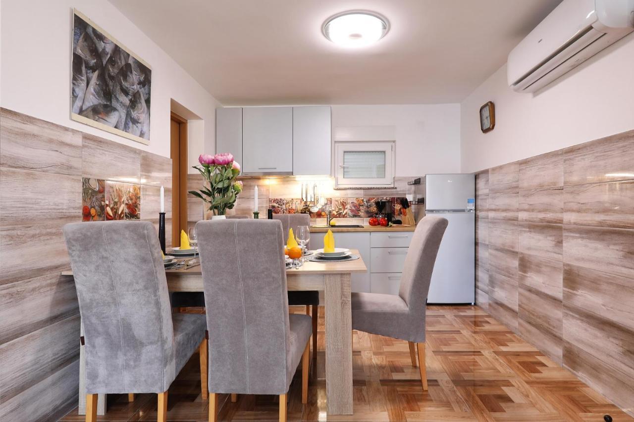 Apartments Oliva Vrsi Kültér fotó